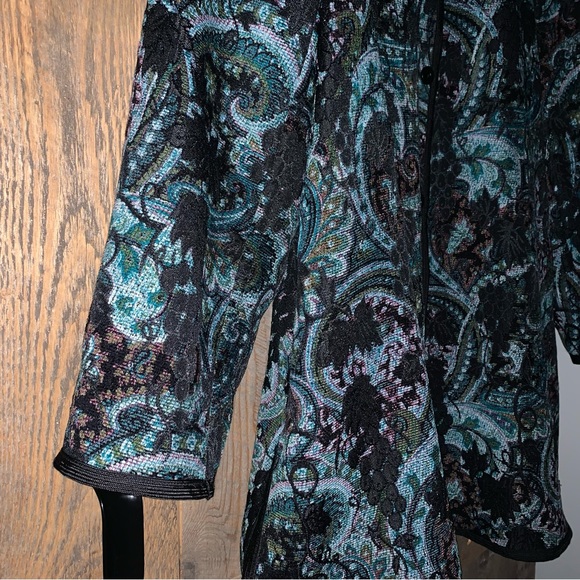 Women’s 2X COLDWATER CREEK Black Reversible Grapes Vines to Paisley Button Coat - Picture 13 of 16